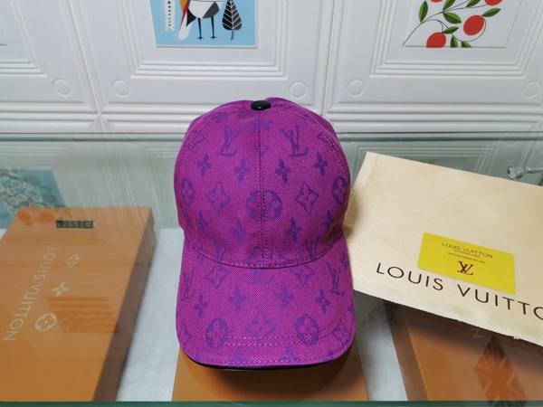 ブランド帽子着用イメージ